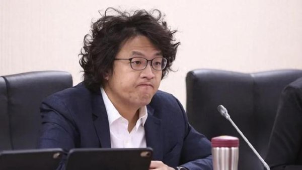 大资本 发视频称赞大陆竟遭青鸟围剿，博主点名沈伯洋：只会躲同温层嘴炮